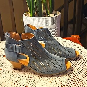 EARTH "Keri" Peep Toe Bootie